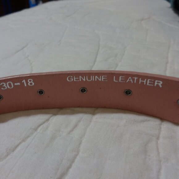 Nocona Belt Co. girls leather pink belt with silver tone buckle and rhinestones - Picture 9 of 9